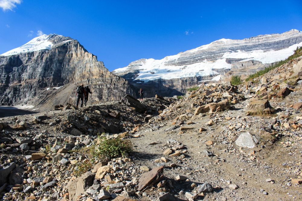 Plain of Six Glaciers trail