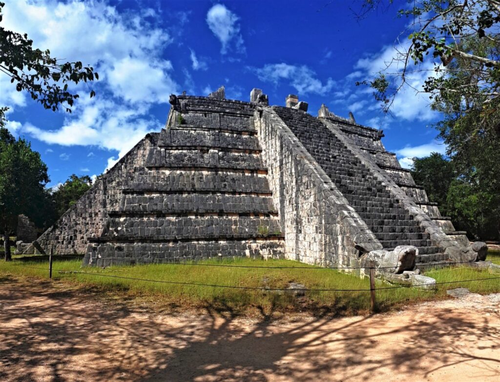 Chichén Itzá Yucatán dovolená Mexiko